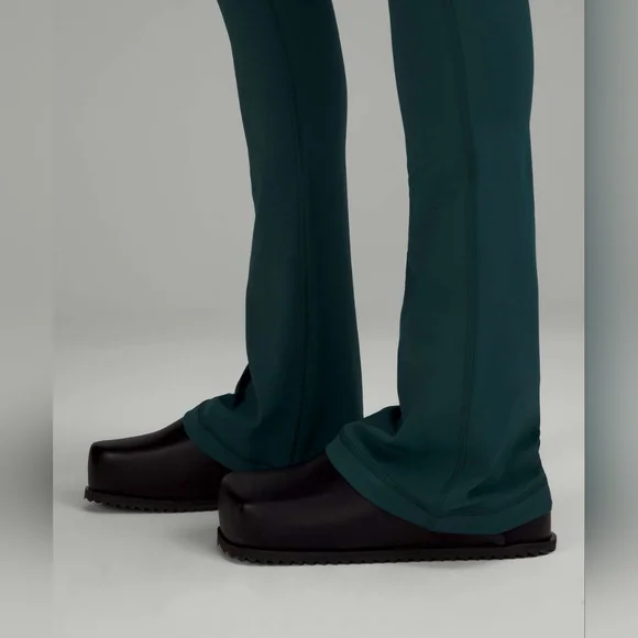 Lululemon Align High-Rise Mini-Flare Pant 32" (Green Jasper) Size 12 - Picture 4 of 12